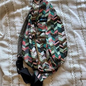 Kavu Multicolor Chevron Shoulder Bag